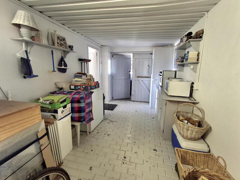 2 Bedroom Property for Sale in Hannasbaai Western Cape